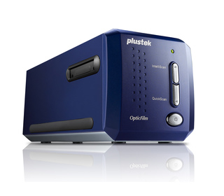 Plustek OpticFilm 8100 7200 x 7200 DPI Numériseur d’archivage/à défilement Bleu