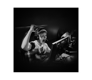 Logitech G Pro X Superlight souris Droitier RF sans fil Optique 25600 DPI