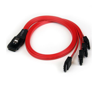 StarTech.com Câble inversé SFF-8087 vers 4 SATA 50 cm - Mini SAS interne vers SATA