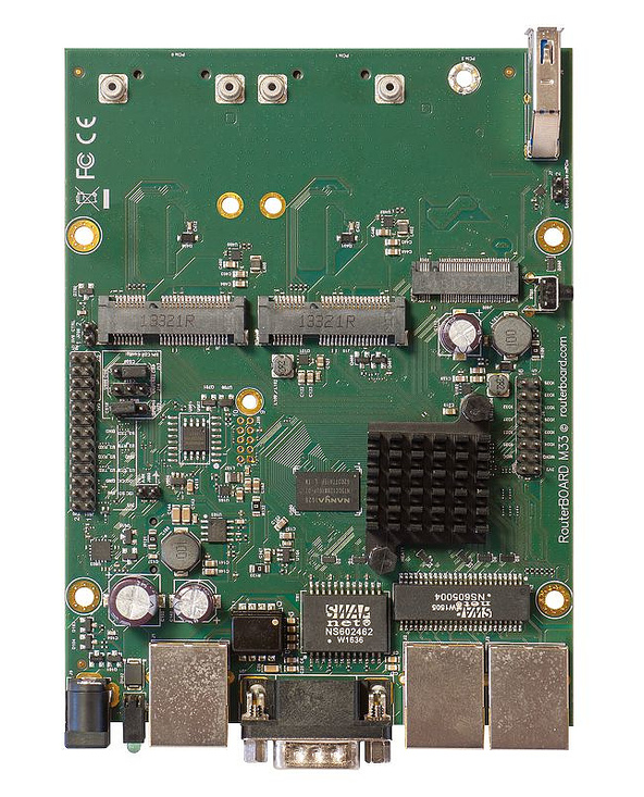 Mikrotik RBM33G Routeur connecté Noir, Vert, Gris