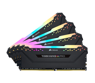Corsair Vengeance RGB CMW32GX4M4C3200C16 module de mémoire 32 Go 4 x 8 Go DDR4 3200 MHz