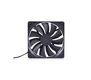 Alphacool 24853 système de refroidissement d’ordinateur Boitier PC Ventilateur 14 cm Noir 1 pièce(s)