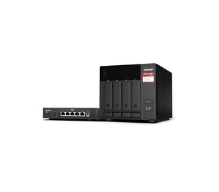 QNAP TS-473A + QSW-1105-5T Bundle Pack NAS Tower Ryzen Embedded V1500B 8 Go DDR4 0 To QNAP Turbo System Noir