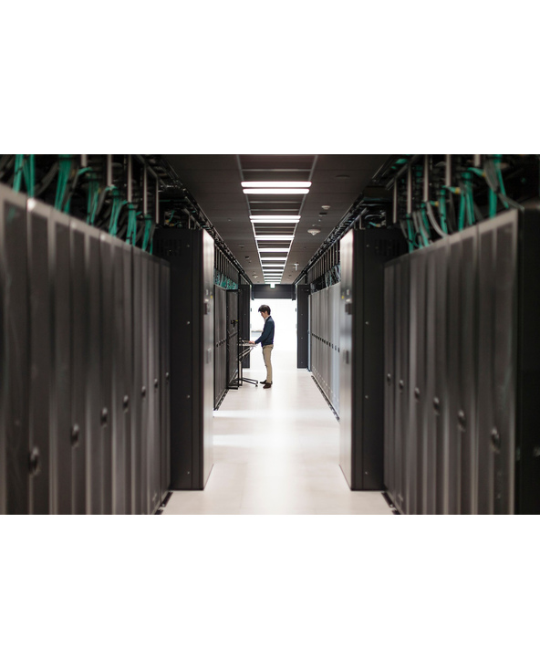 HPE Aruba Networking CX 6200M 48G 4SFP+ Switch