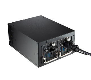 FSP TWINS PRO 700W 700 W PS/2 80 PLUS Gold Non-modulaire Serveur
